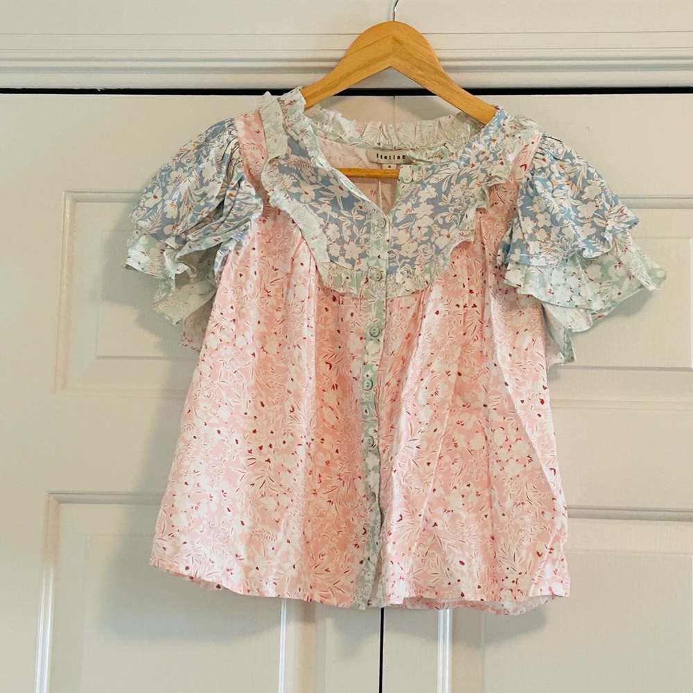 Stellah Mixed Print Ruffle Sleeve Top
